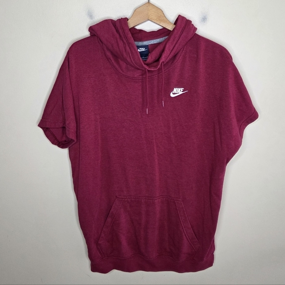 Nike | Red Short Sleeve Hoodie Sweatshirt Unisex Size Small